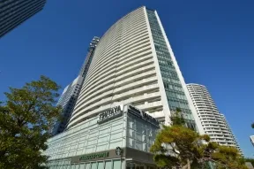 建物南西側