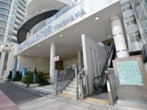 ベイクォーター北側入口