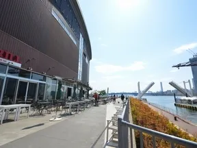 ららぽーと豊洲　東京湾を望むテラス