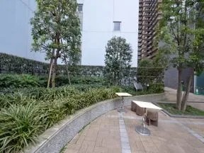 ベンチスペース