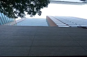 北からみた外観