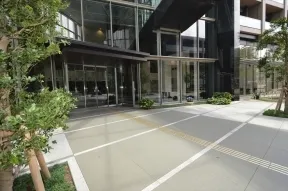 Ｅ棟エントランス