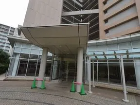 C棟エントランス