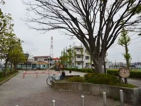 若柴緑地