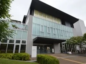 浦安市高洲公民館