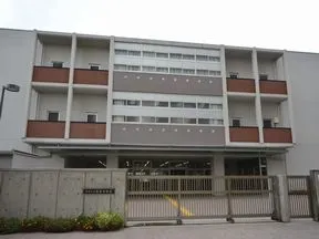 浦安市立高洲中学校
