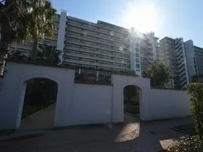 東街区公園側より