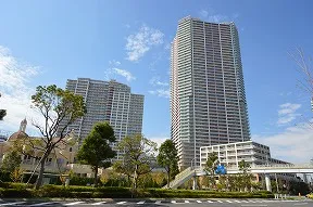 晴海通りより