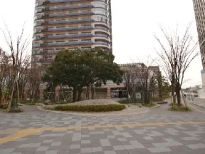 パークシティ武蔵小杉に至る