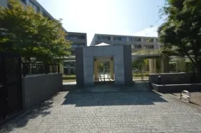 C-courtエントランス