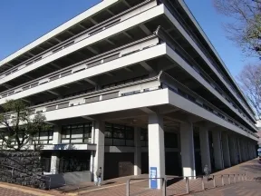 国立国会図書館