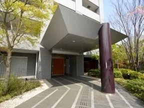 ﾘﾊﾞｰｻｲﾄﾞ棟・ﾒｲﾝｴﾝﾄﾗﾝｽ