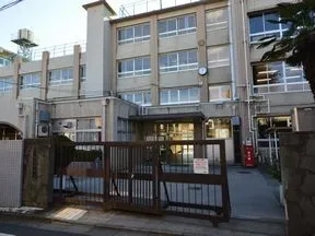 池袋中学校