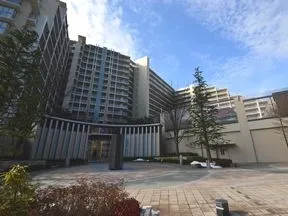 エントランスゲート前より