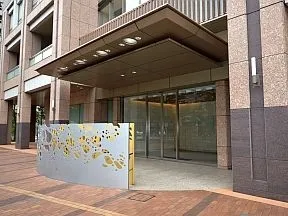 タワー棟　タワーエントランス