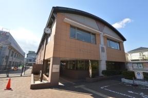 高井戸図書館