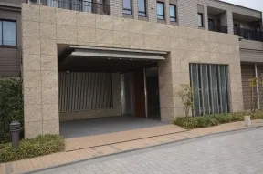 H棟　エントランス