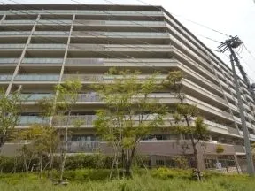 南西側からの外観(一街区)