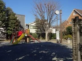 東池袋五丁目かしの実公園
