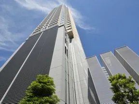 西側より