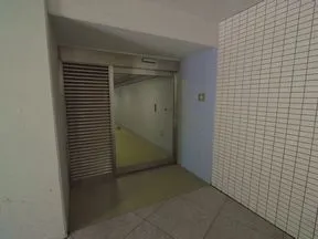 駐輪場入口