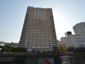高浜運河対岸からの外観