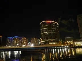 みなとみらい方面（ベイクォーターより）