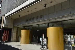 俳優座劇場