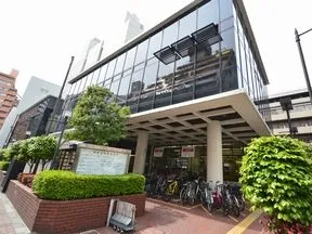 港区立三田図書館