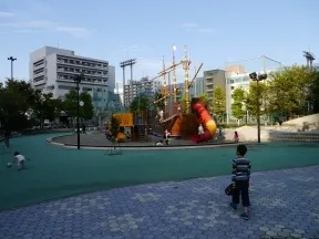 埠頭公園