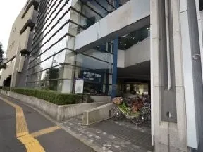 品川図書館