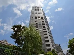 新宿アインスタワーに到着