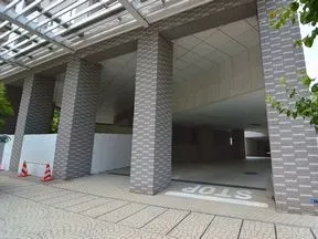 駐車場出入口