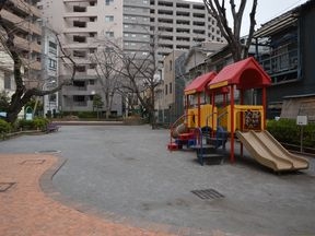 三田松坂児童遊園