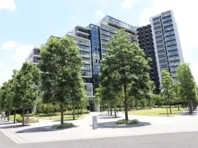 マンションに到着です(ウエスト棟)
