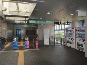 新交通ゆりかもめ「新豊洲」駅