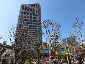 北東側ファウンテンパークより