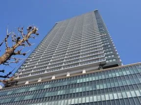 南側からの外観