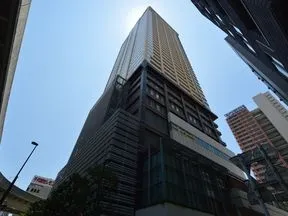 北から見た外観