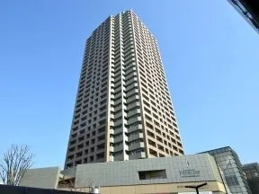この石神井公園ピアレスＡ棟（ザ・タワ<br>ー）の4階以上が住居スペースになって<br>います。
