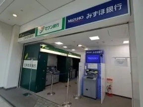 トリトンスクエア内ATMコーナー