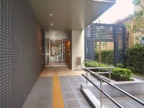 サブエントランスアプローチ