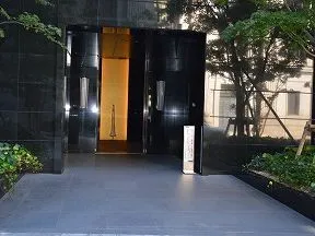 エントランス外観