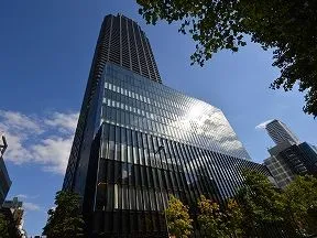 堺筋から見た外観