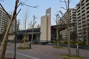 RIVER TERRACE