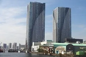 黎明橋より