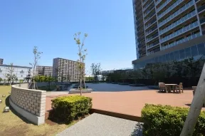 ヴィレッジハウスよりつながるコミュニテ<br>ィガーデン