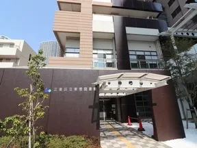 江東区立東雲図書館
