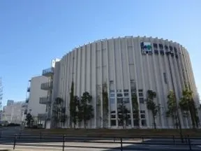 江東区立有明中学校