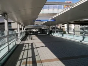 ベイクォーターウォーク